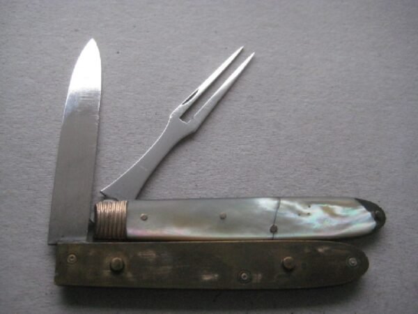 Rare George III Gold Mounted Mother of Pearl Hafted Slotting Silver Bladed Folding Fruit Knife & Fork SK22 - Image 6