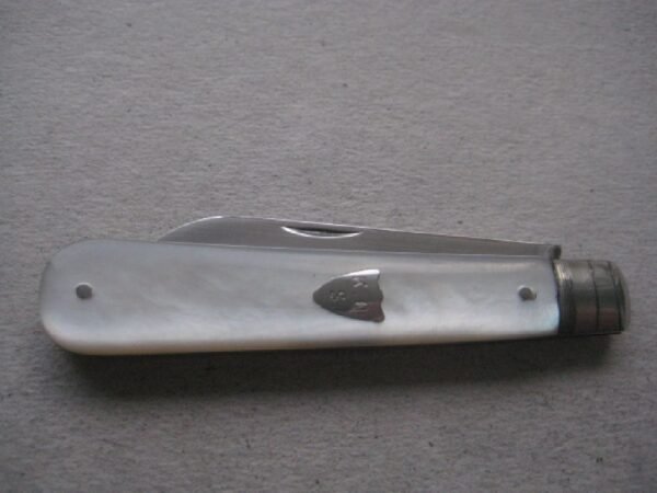 Rare Chester Hallmarked George V Mother of Pearl Hafted Silver Bladed Folding Fruit Knife SK144 - Image 8