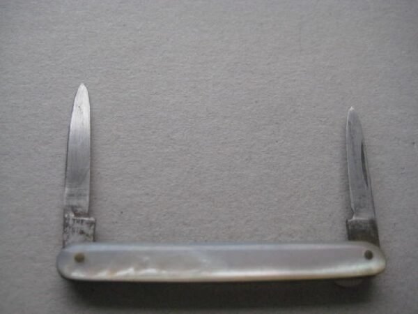 Victorian Mother of Pearl Hafted Quill Bladed Penknife SK111 BLETCH - Image 2